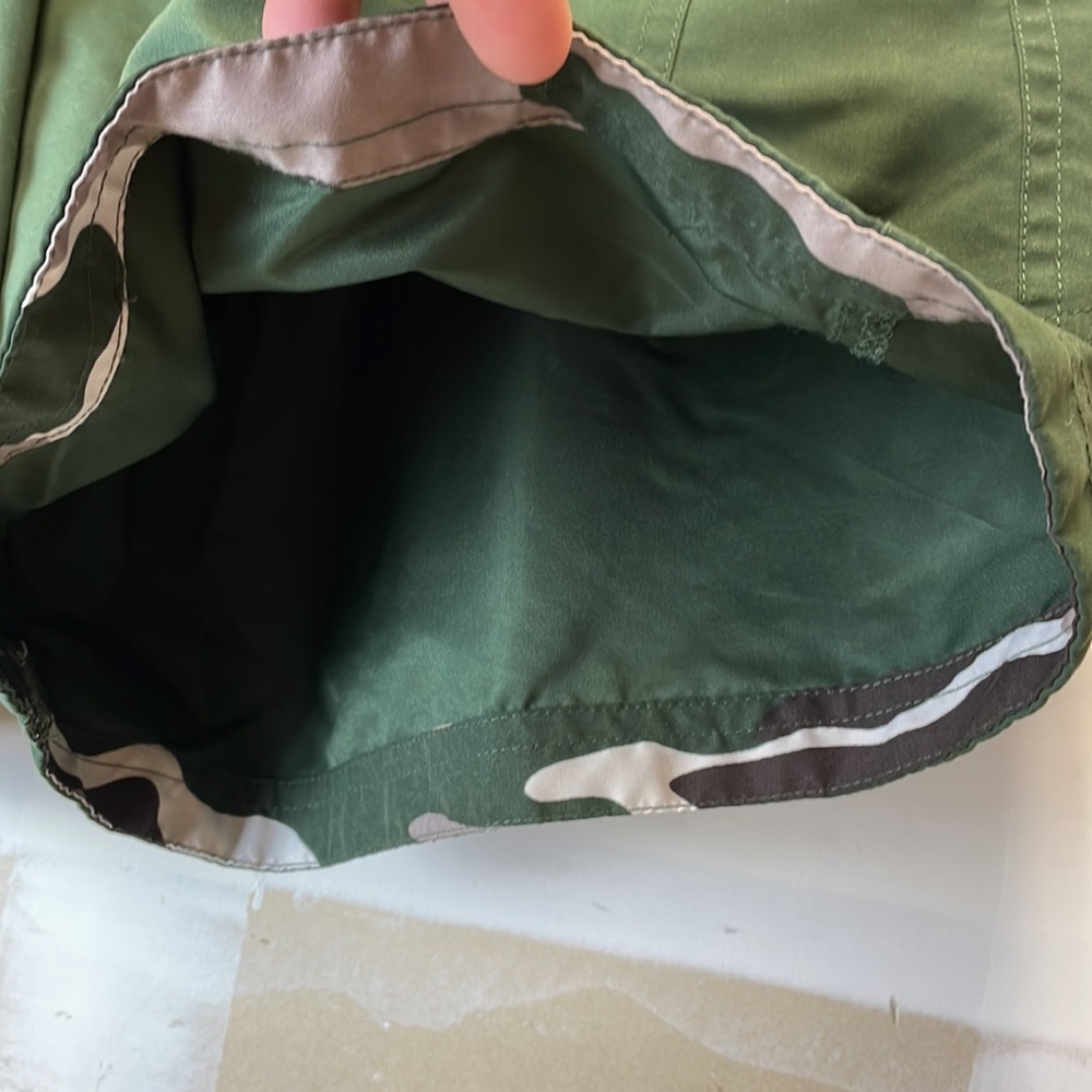 Reebok Men’s Mesh Lined Swimwear Shorts Size Large - Picture 3 of 6